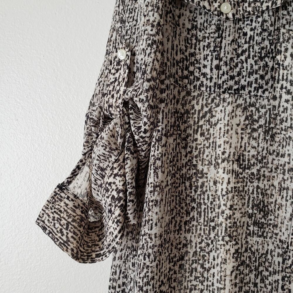 Dknyc Patterned Button Down Blouse With Built-In … - image 4